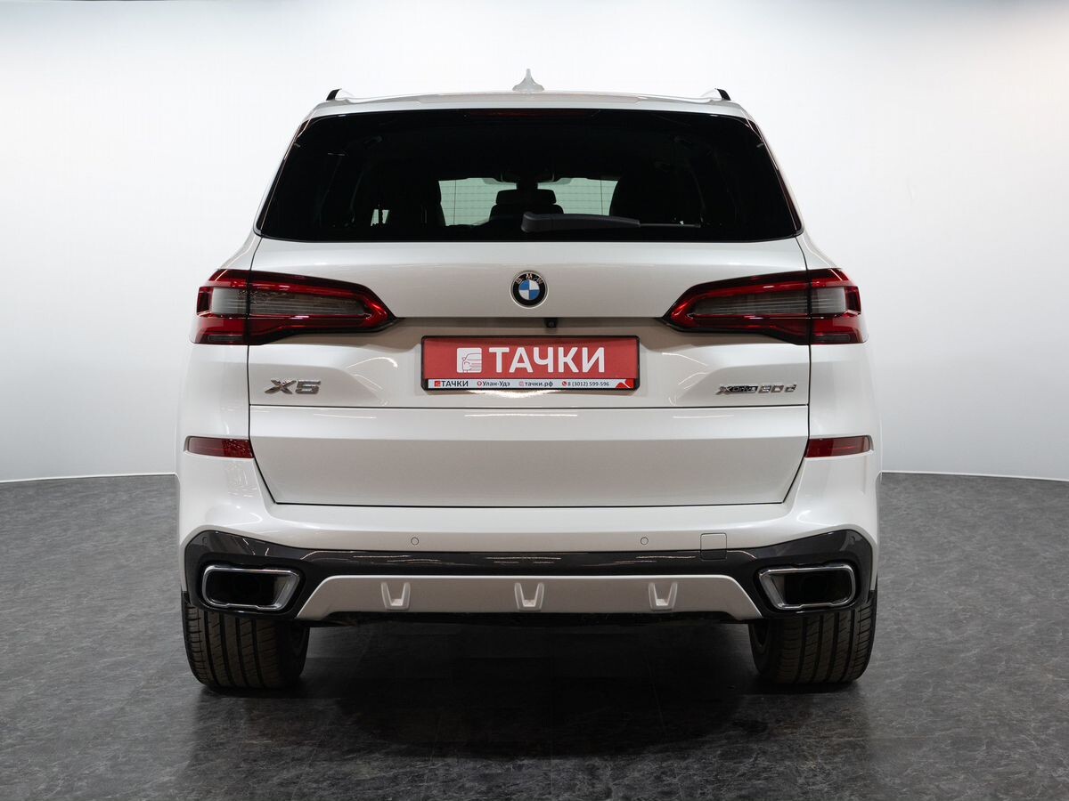 BMW X5 2019 - фото автомобиля