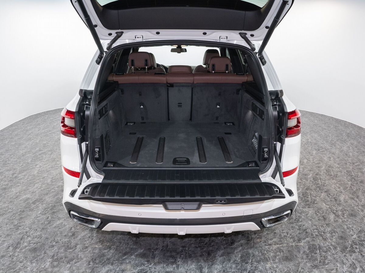 BMW X5 2019 - фото автомобиля