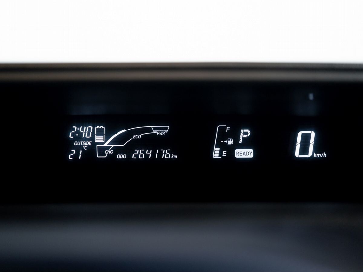 Toyota Aqua 2016 - фото автомобиля