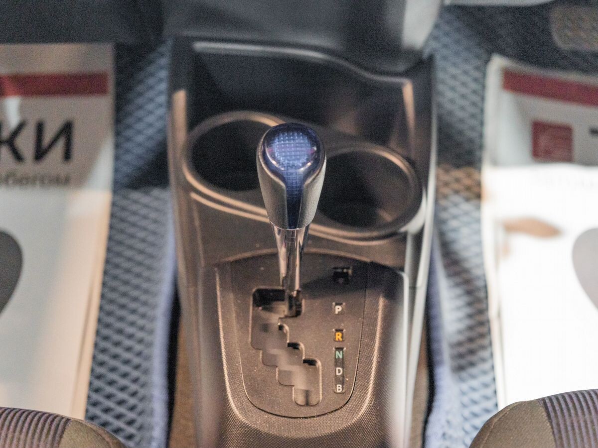 Toyota Aqua 2016 - фото автомобиля