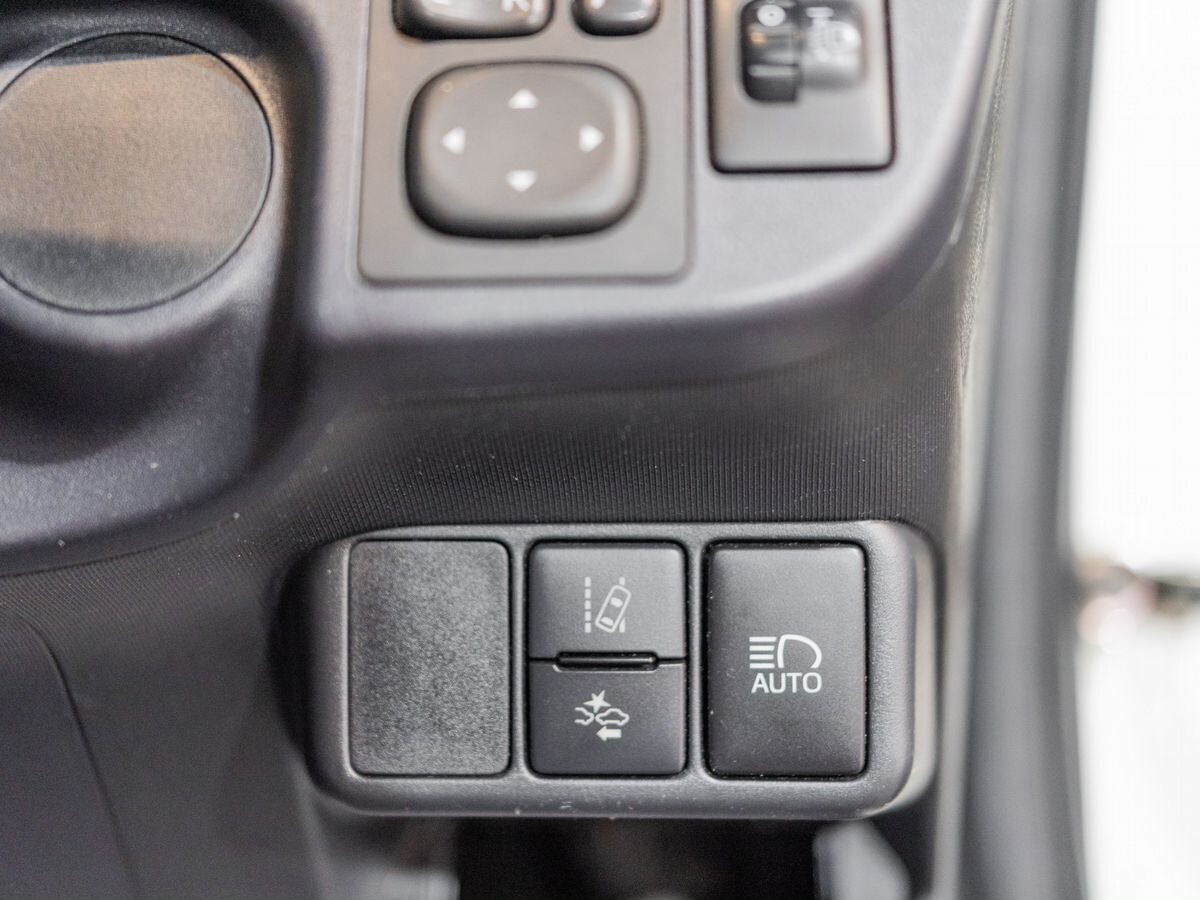 Toyota Aqua 2016 - фото автомобиля