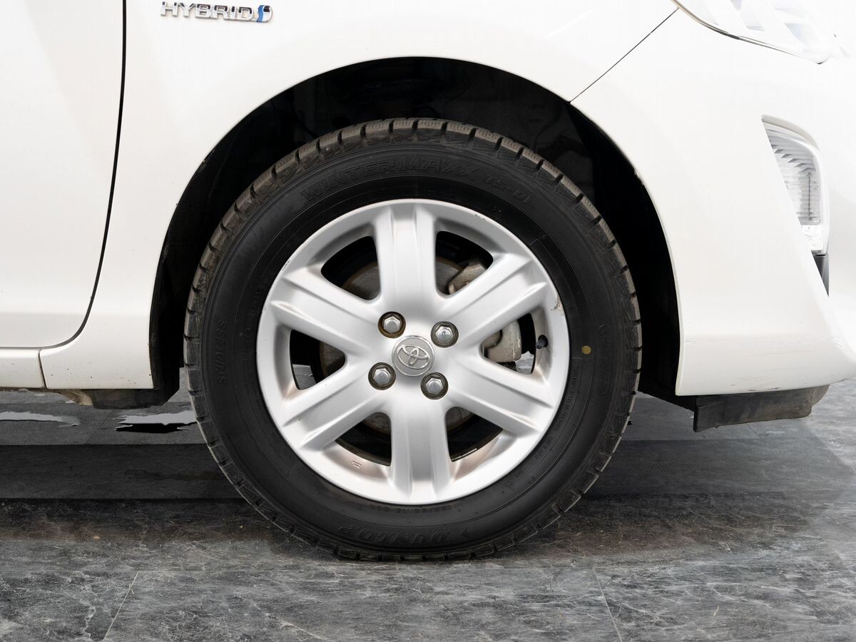 Toyota Aqua 2016 - фото автомобиля