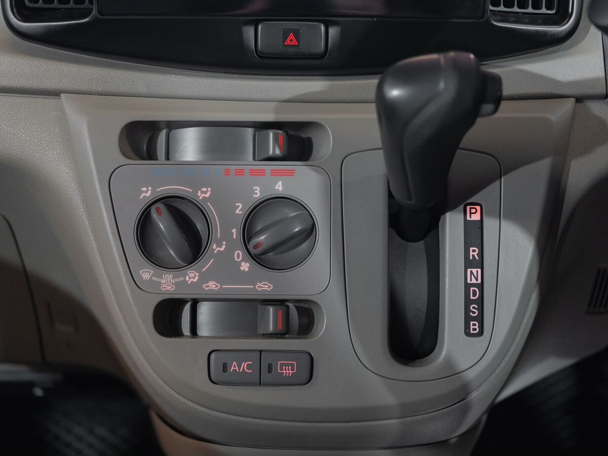 Daihatsu Mira e:S 2015 - фото автомобиля