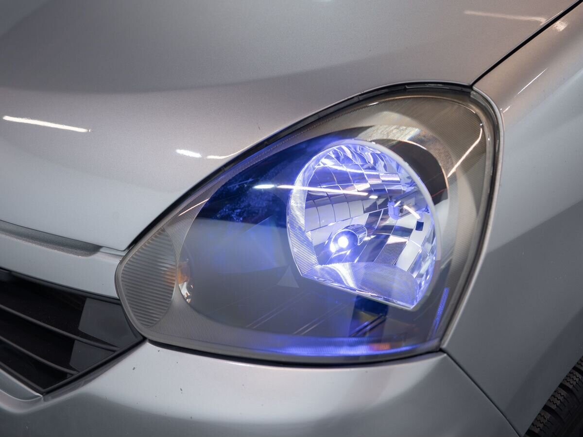 Daihatsu Mira e:S 2015 - фото автомобиля