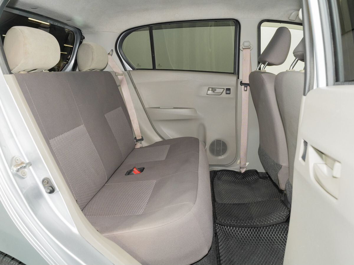 Daihatsu Mira e:S 2015 - фото автомобиля