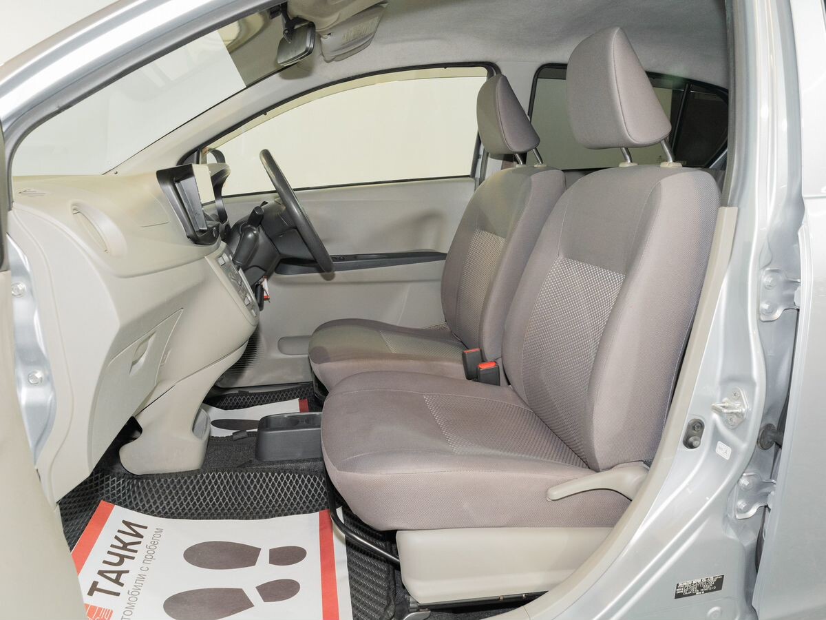 Daihatsu Mira e:S 2015 - фото автомобиля