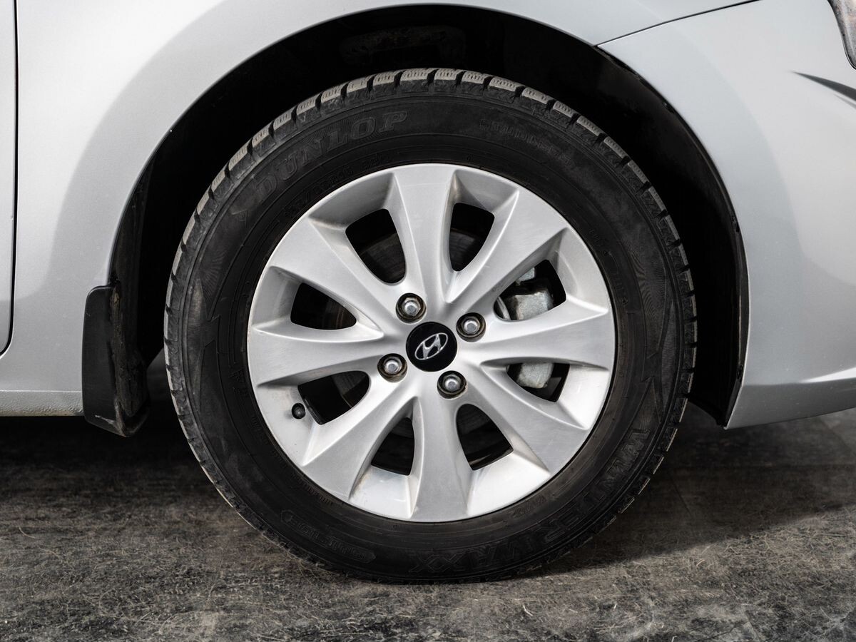 Kia Rio 2020 - фото автомобиля