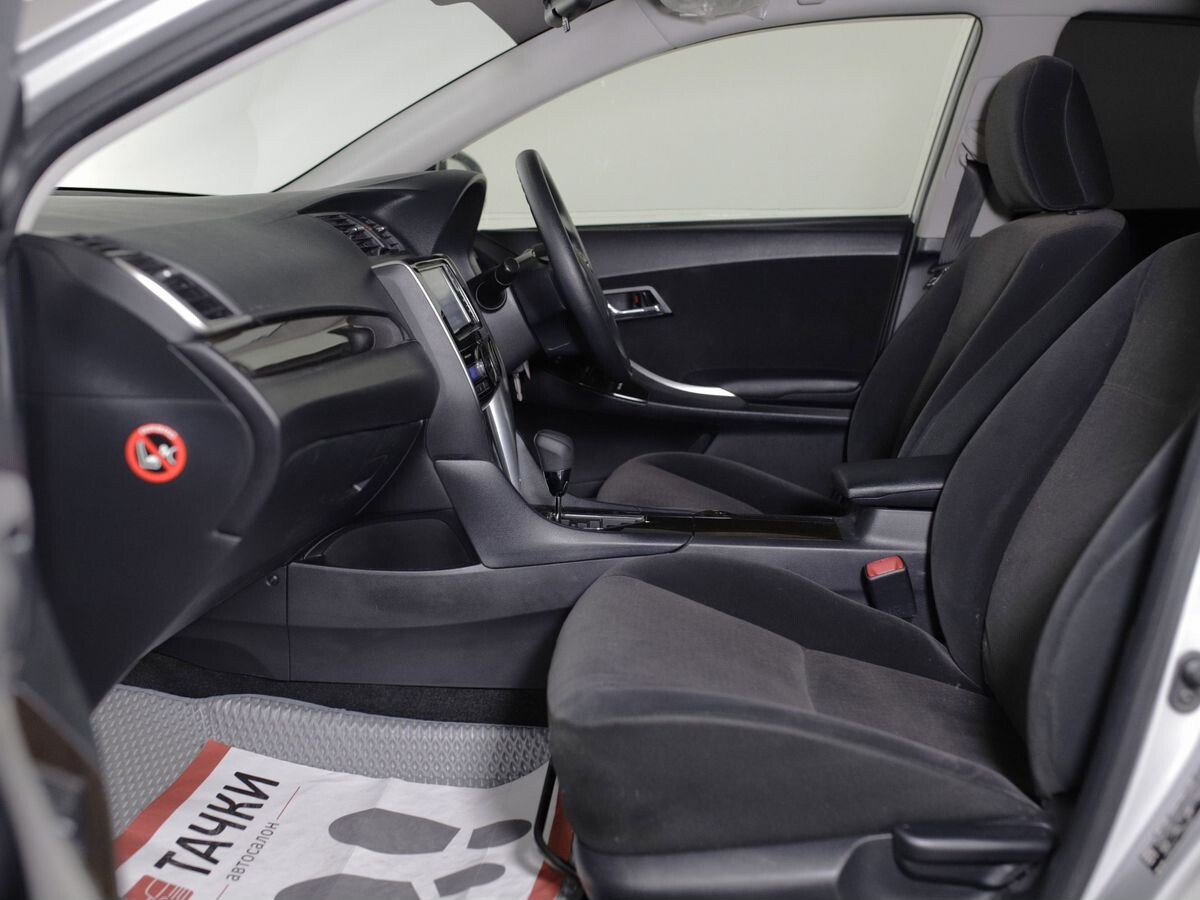 Toyota Allion 2019 - фото автомобиля