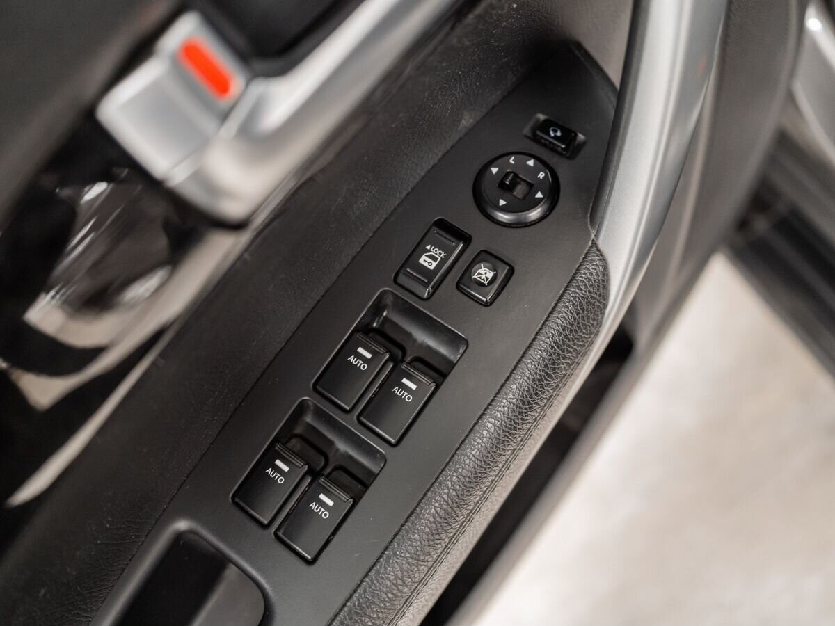 Kia Sorento 2013 - фото автомобиля