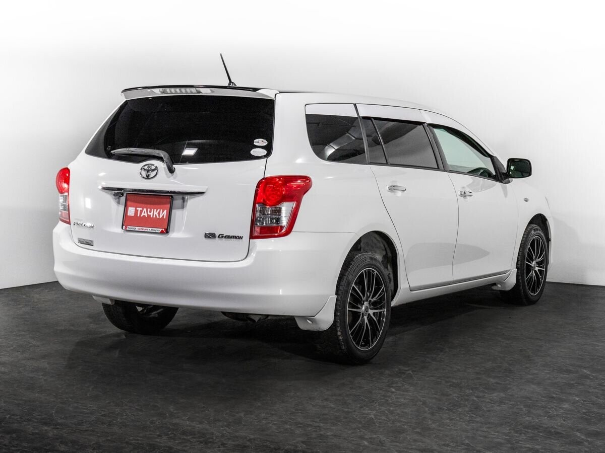 Toyota Corolla 2009 - фото автомобиля