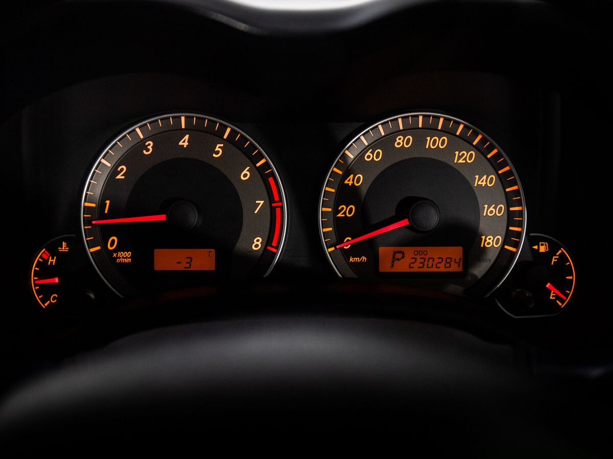 Toyota Corolla 2009 - фото автомобиля