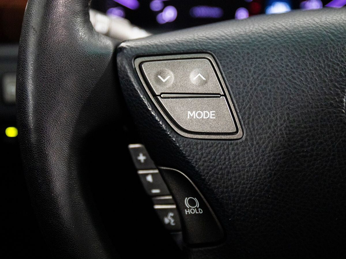 Lexus LS 2007 - фото автомобиля