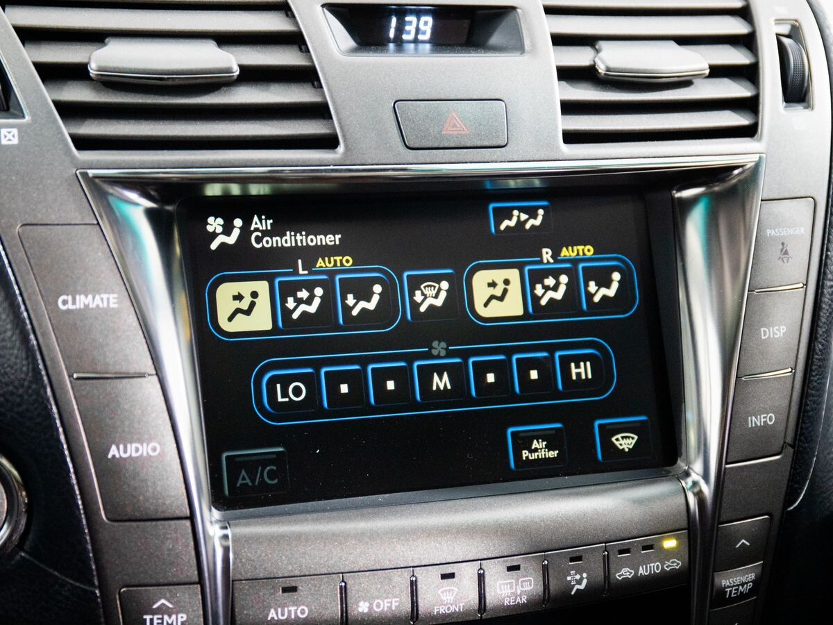 Lexus LS 2007 - фото автомобиля