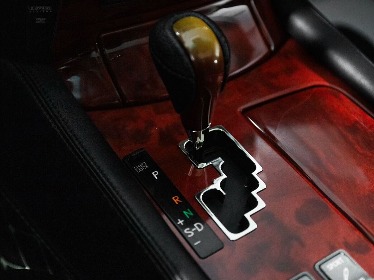 Lexus LS 2007 - фото автомобиля