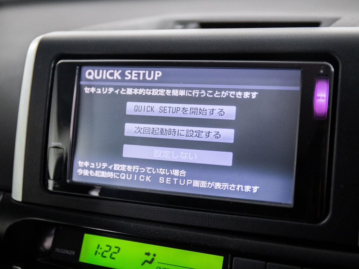 Toyota Wish 2013 - фото автомобиля