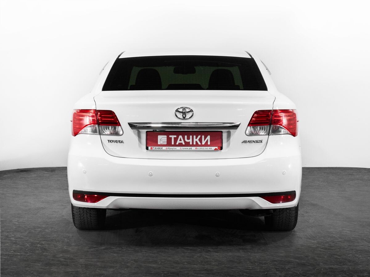 Toyota Avensis 2012 - фото автомобиля