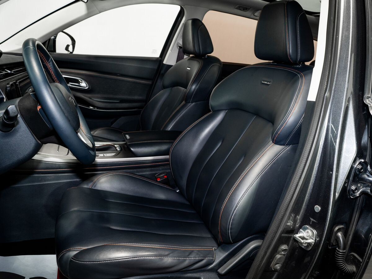 Oshan X7 2019 - фото автомобиля