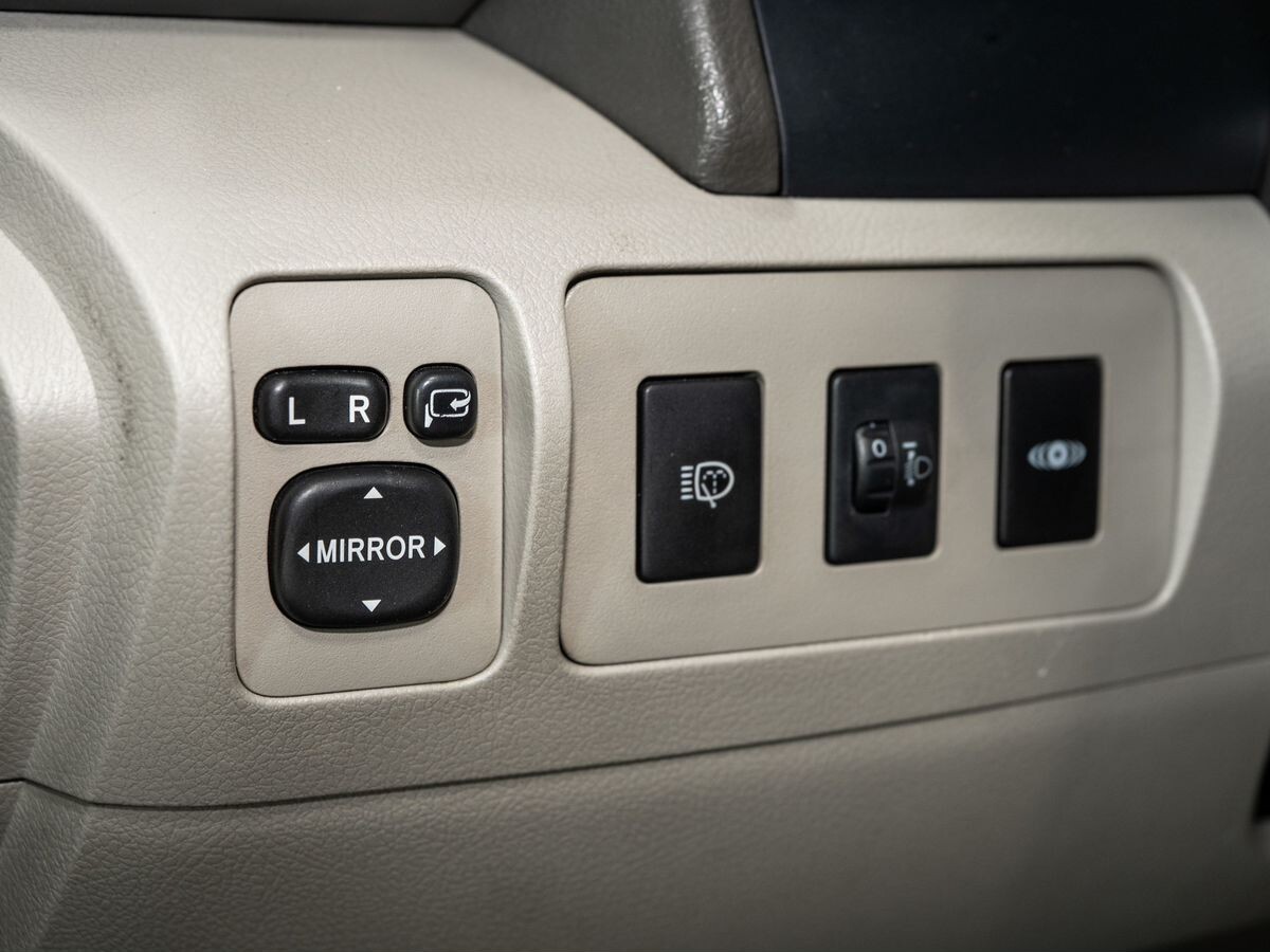 Toyota Camry 2008 - фото автомобиля