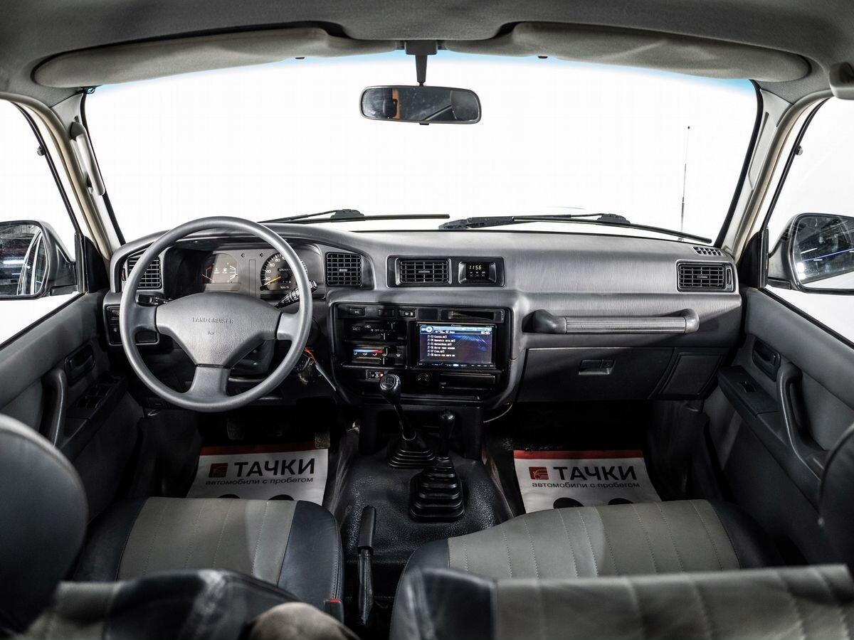 Toyota Land Cruiser 1997 - фото автомобиля
