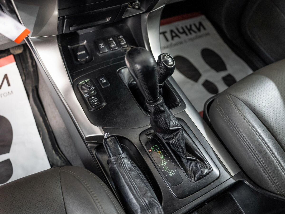 Toyota Land Cruiser Prado 2007 - фото автомобиля