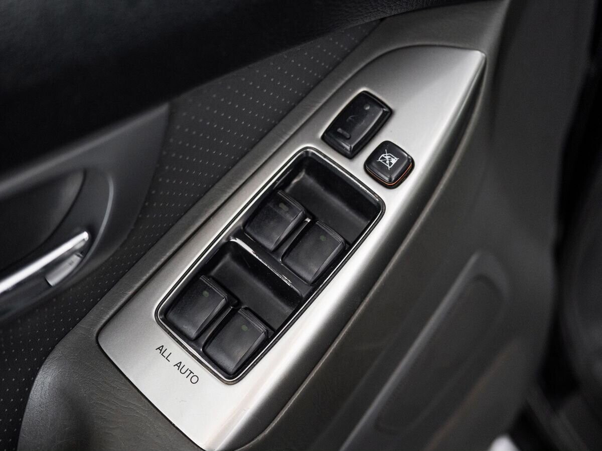 Toyota Land Cruiser Prado 2007 - фото автомобиля