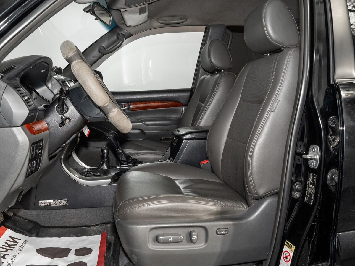 Toyota Land Cruiser Prado 2007 - фото автомобиля