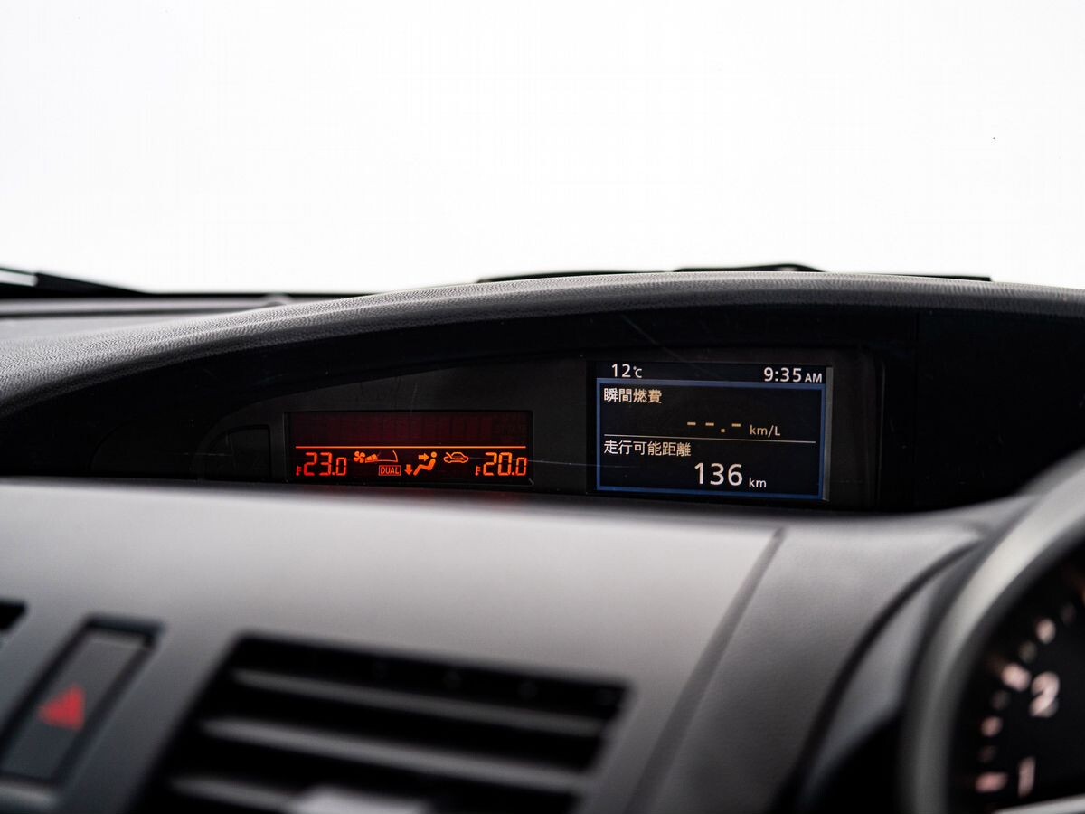 Mazda Axela 2009 - фото автомобиля