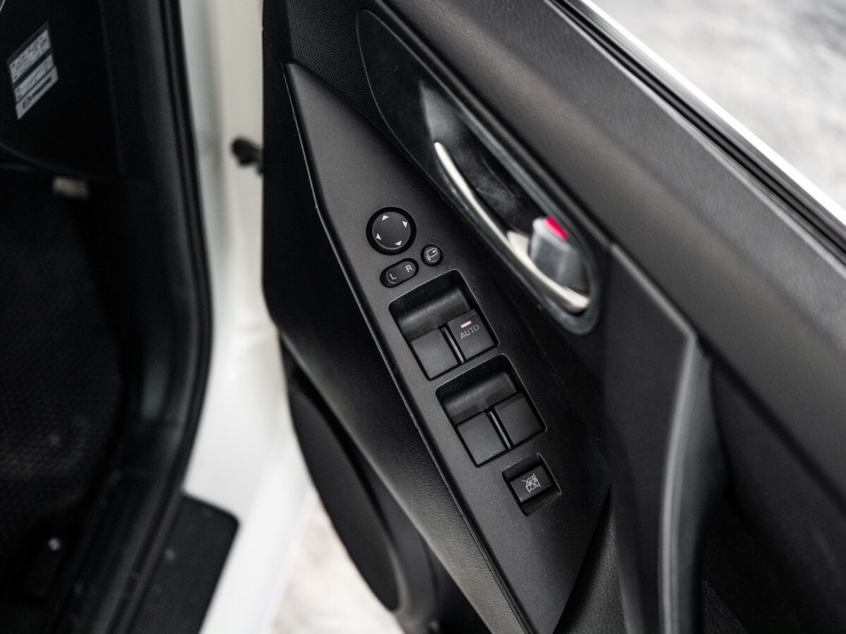 Mazda Axela 2009 - фото автомобиля