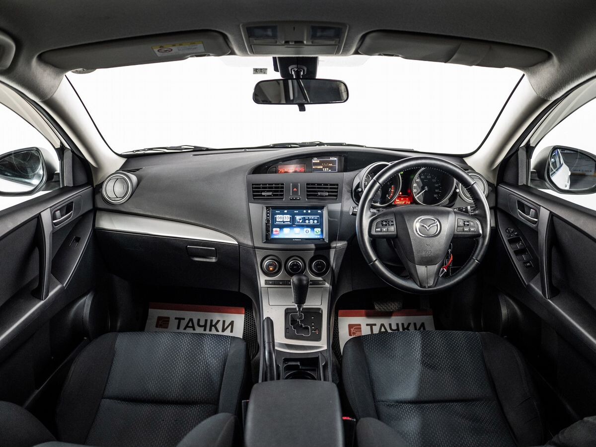 Mazda Axela 2009 - фото автомобиля