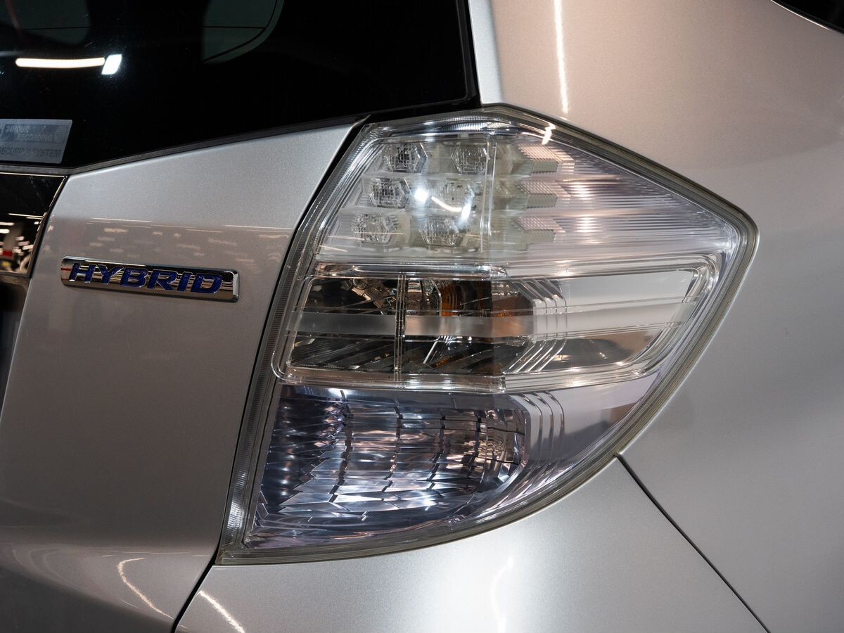 Honda Fit 2011 - фото автомобиля