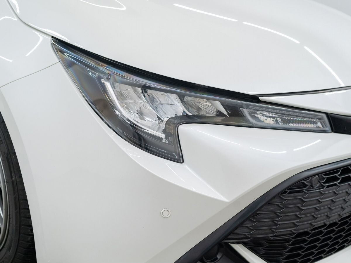 Toyota Corolla 2019 - фото автомобиля