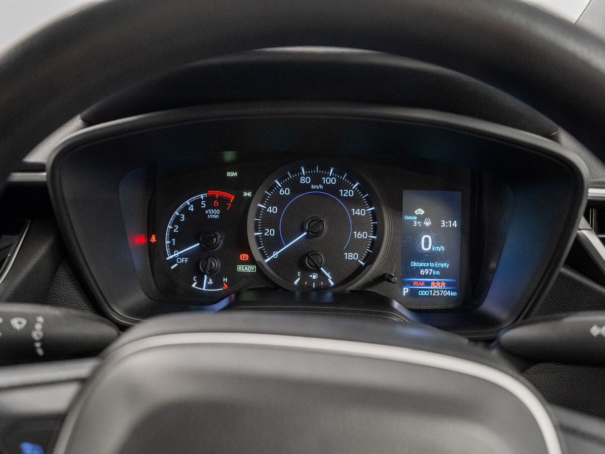 Toyota Corolla 2019 - фото автомобиля