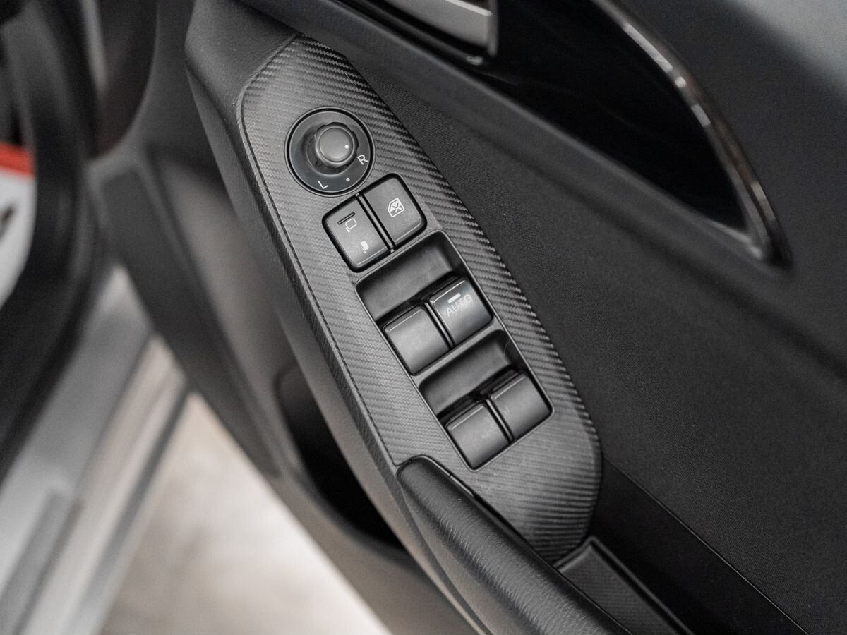 Mazda Axela 2016 - фото автомобиля