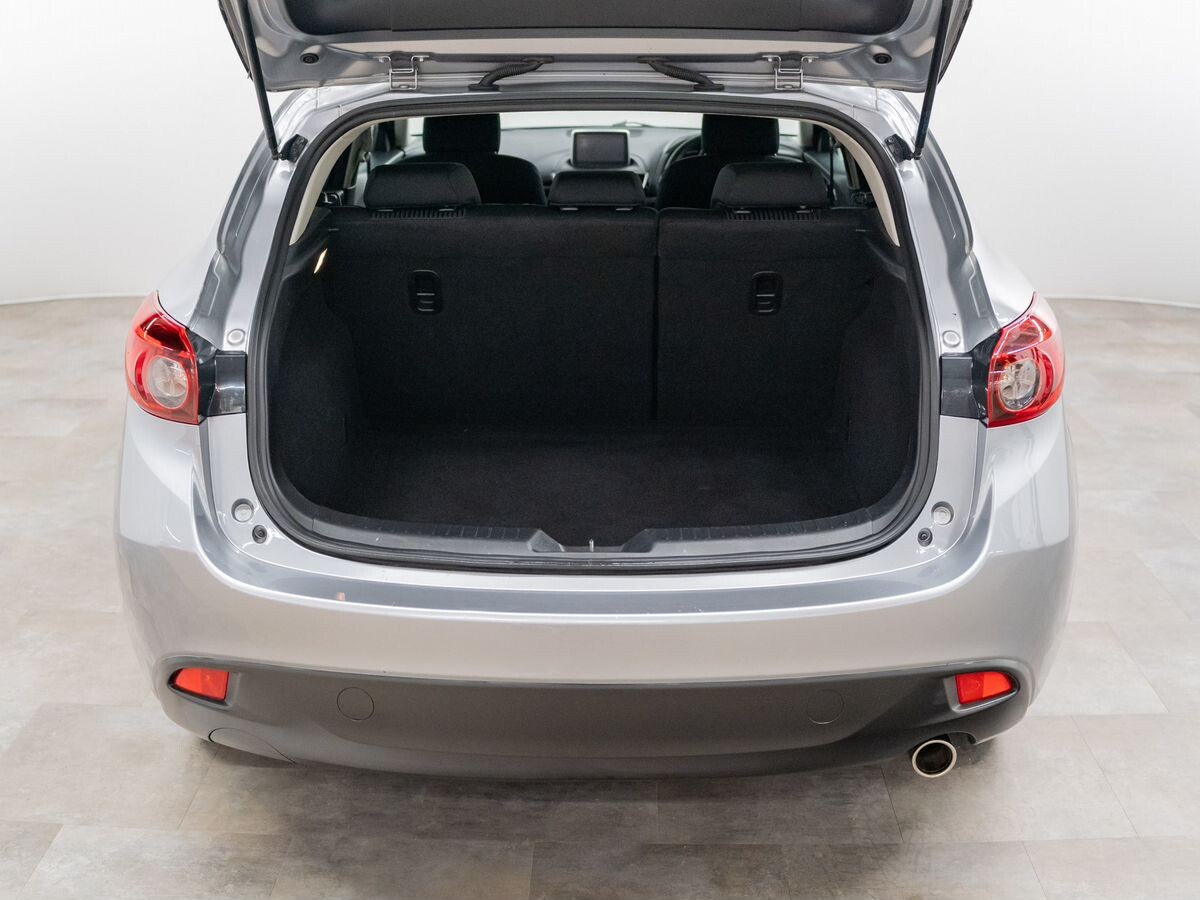 Mazda Axela 2016 - фото автомобиля