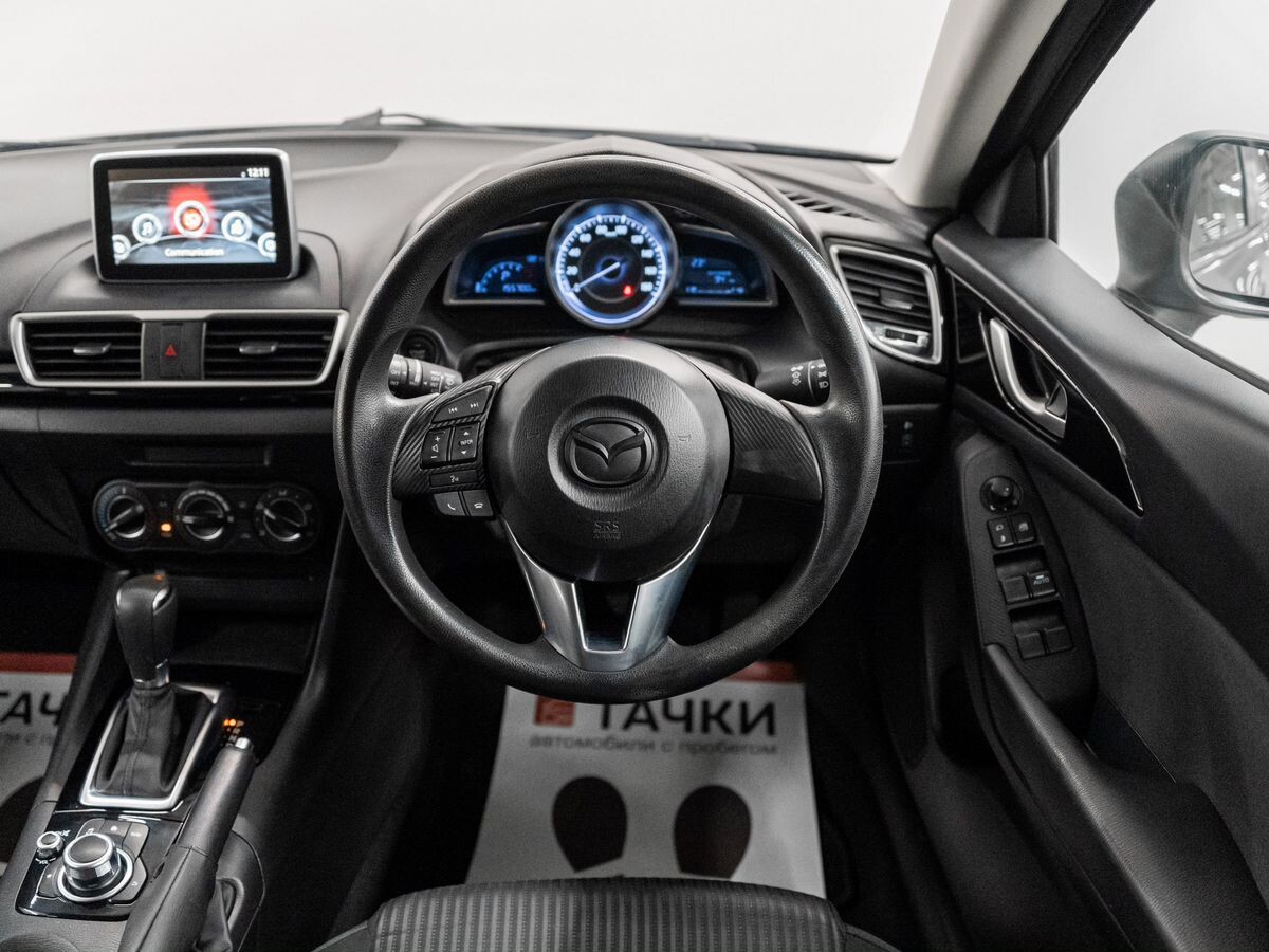 Mazda Axela 2016 - фото автомобиля