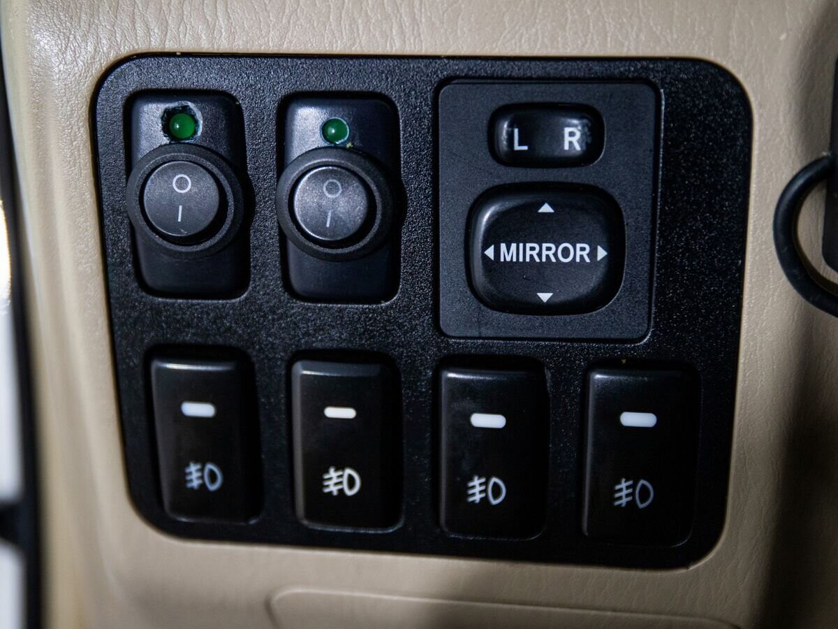 Toyota Land Cruiser Prado 2008 - фото автомобиля