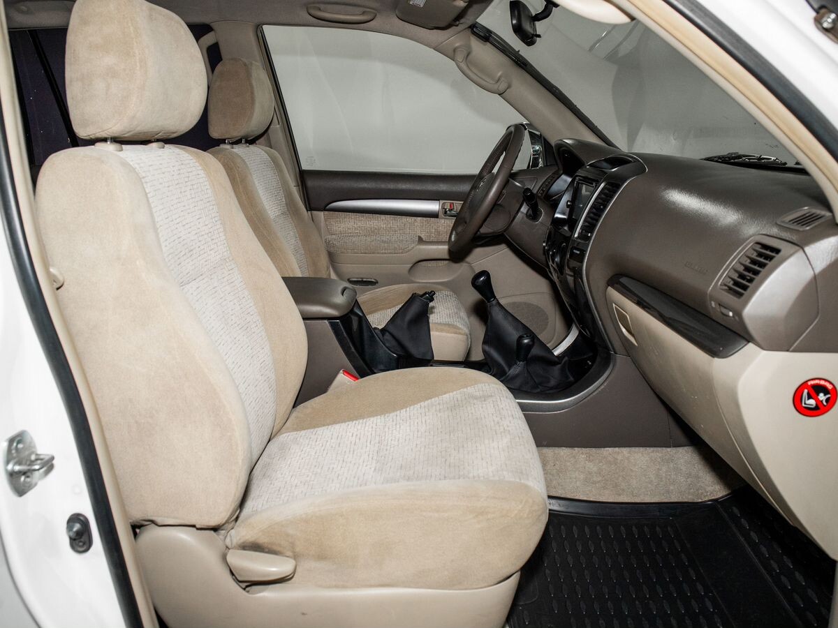 Toyota Land Cruiser Prado 2008 - фото автомобиля
