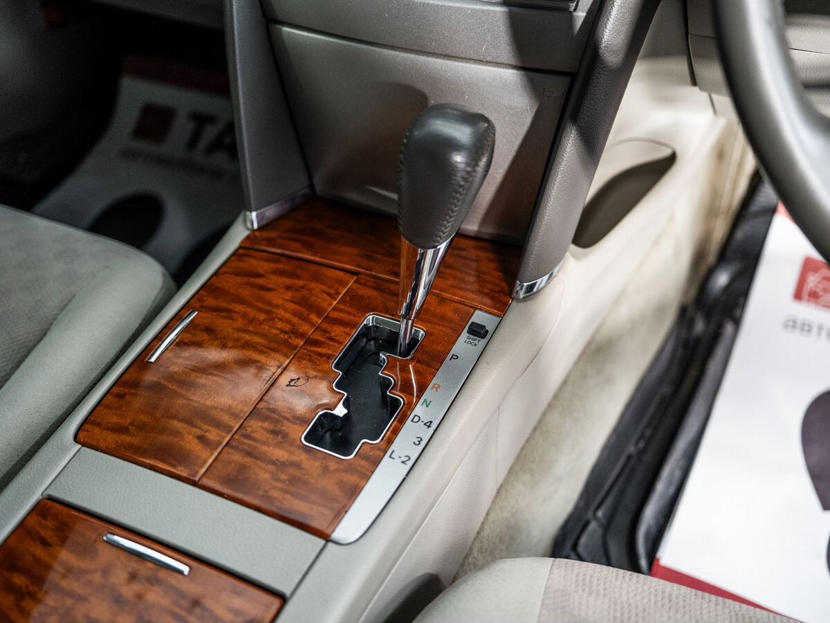 Toyota Camry 2011 - фото автомобиля