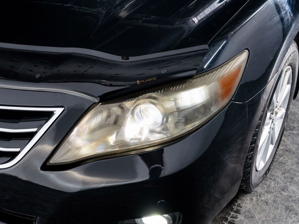 Toyota Camry 2011 - фото автомобиля