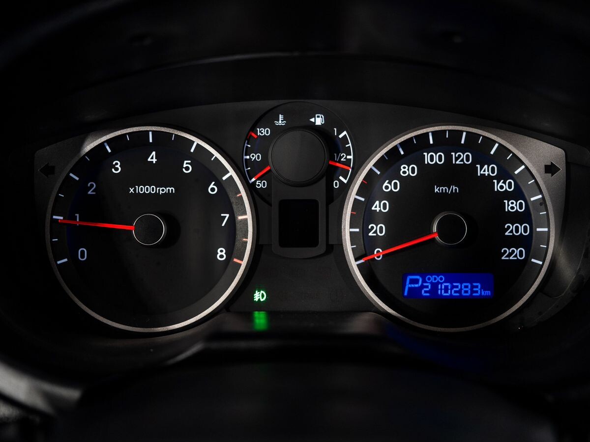 Hyundai i20 2010 - фото автомобиля