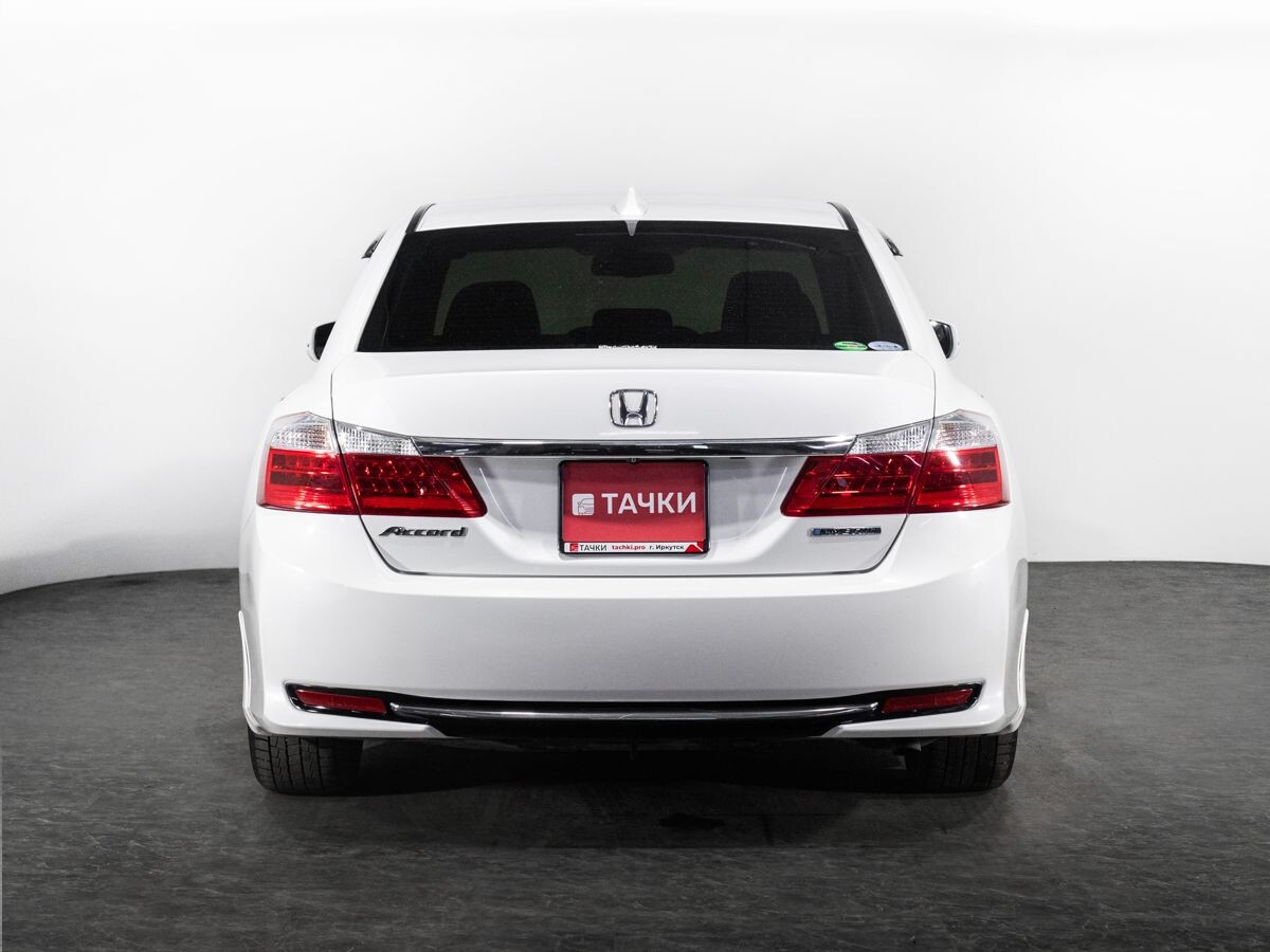 Honda Accord 2015 - фото автомобиля