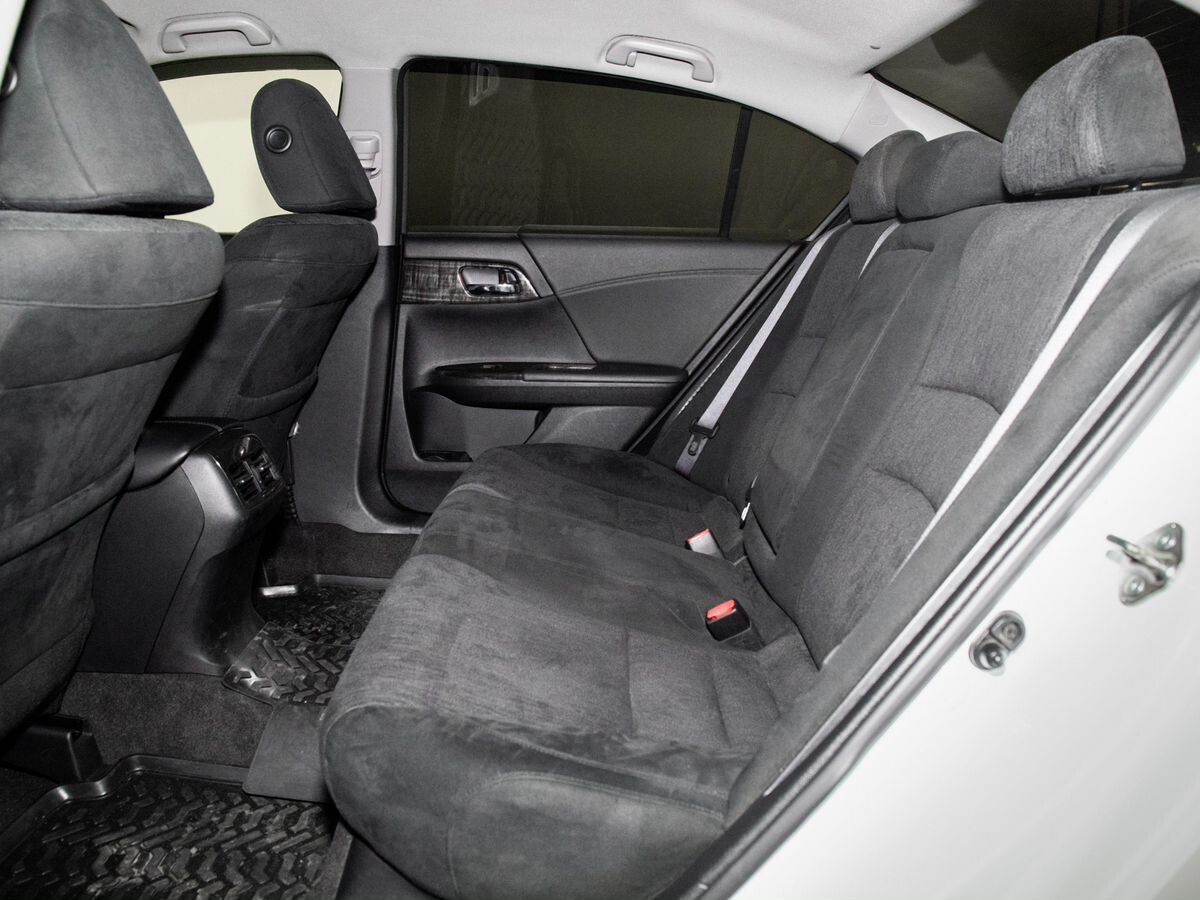 Honda Accord 2015 - фото автомобиля