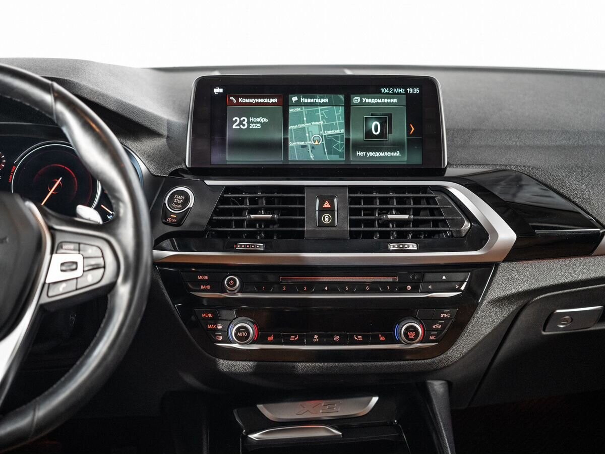 BMW X3 2018 - фото автомобиля