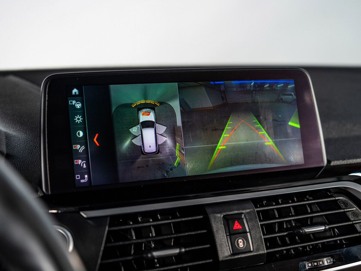 BMW X3 2018 - фото автомобиля