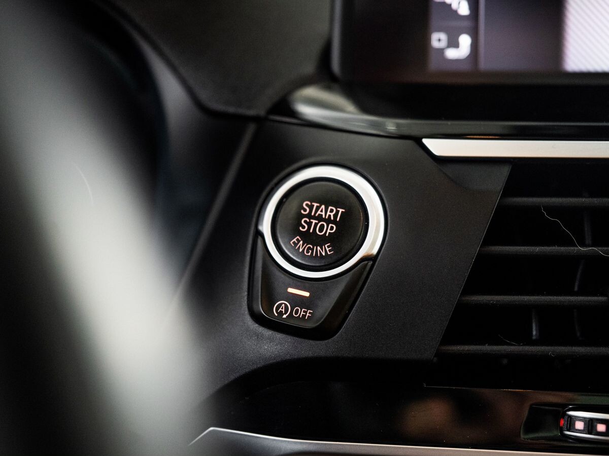 BMW X3 2018 - фото автомобиля