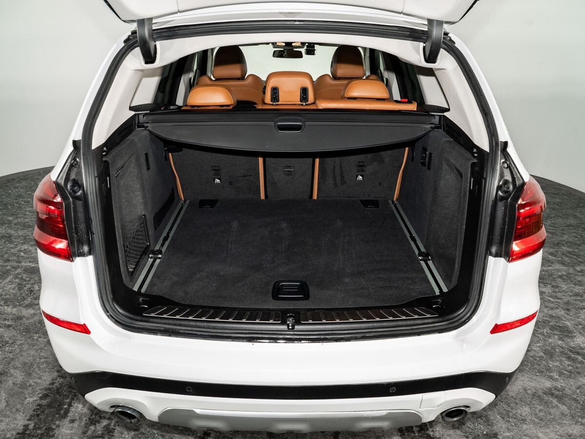 BMW X3 2018 - фото автомобиля