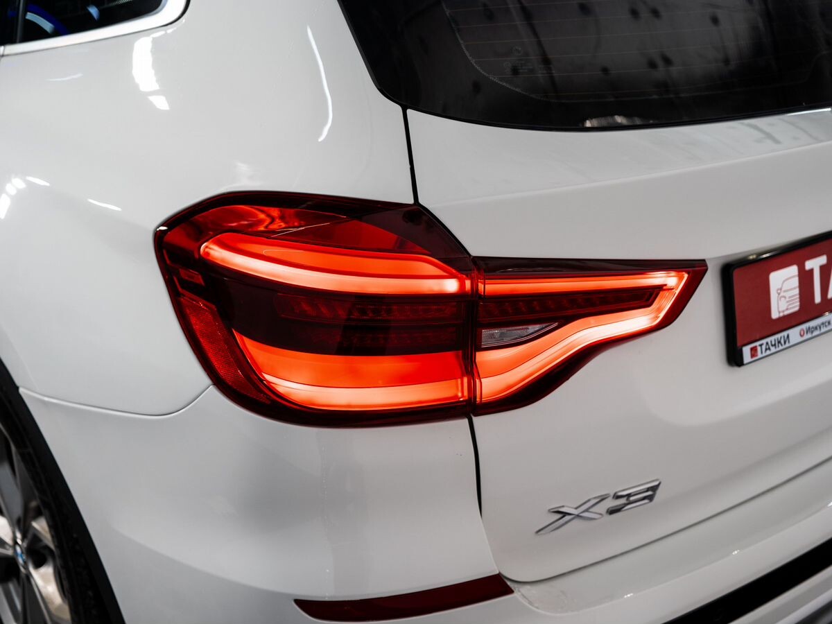 BMW X3 2018 - фото автомобиля