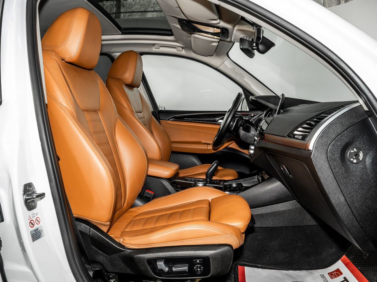 BMW X3 2018 - фото автомобиля