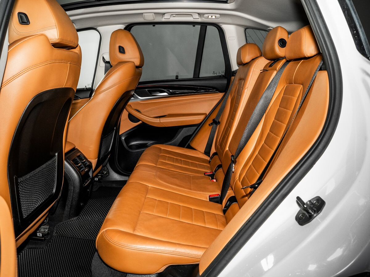 BMW X3 2018 - фото автомобиля