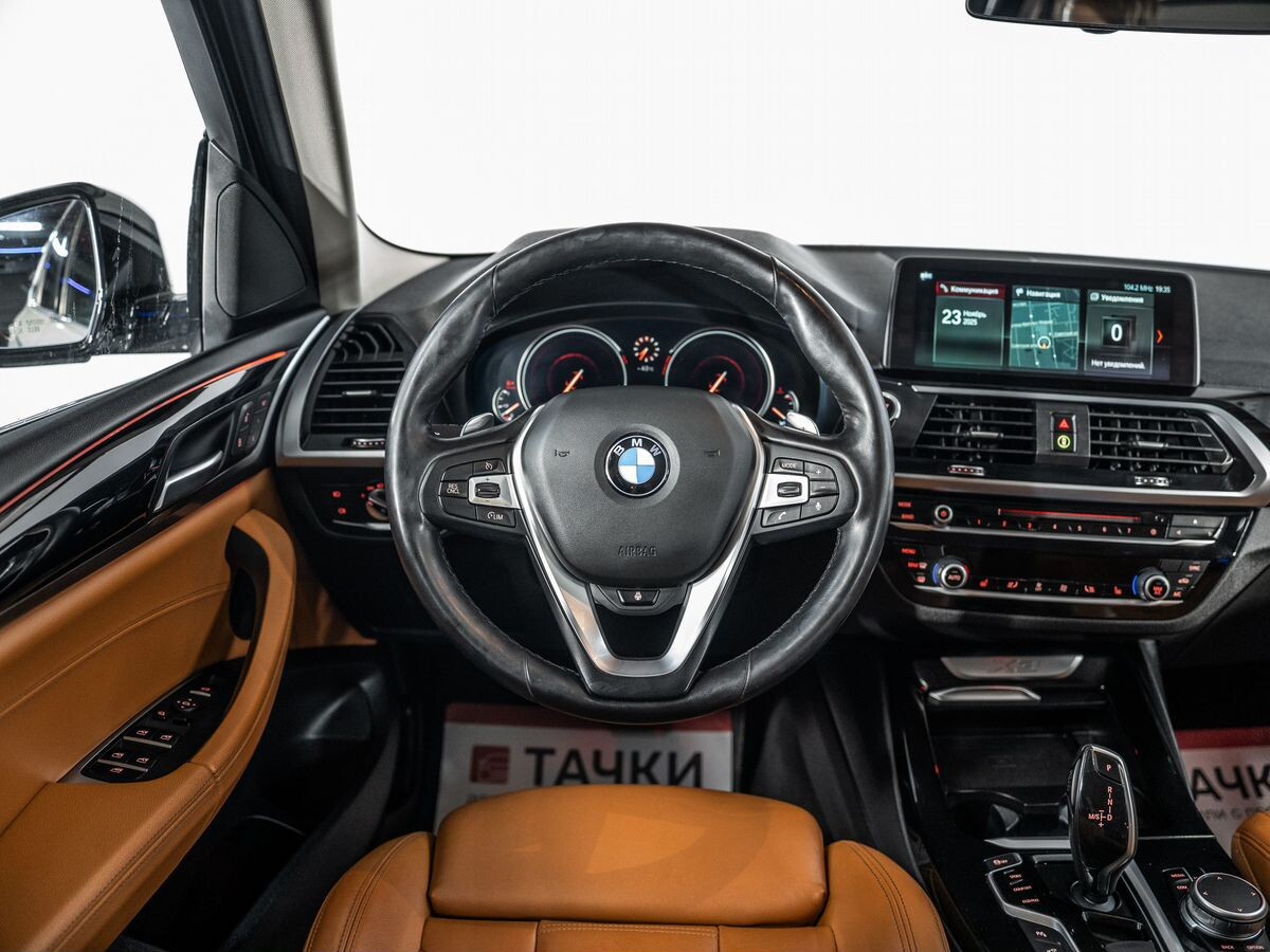 BMW X3 2018 - фото автомобиля